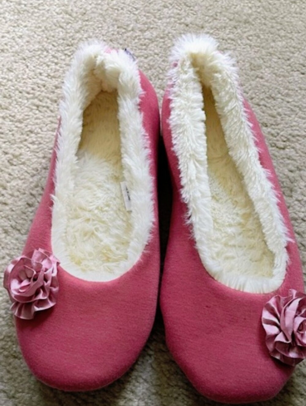 SERRA Pink Slippers With White Soft Fur Size 9/10